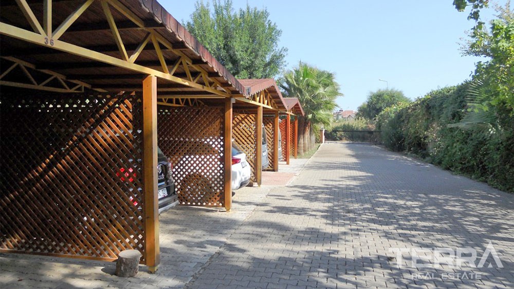 Authentic Turkish House for Sale with Communal Pool in Çamyuva - 26541