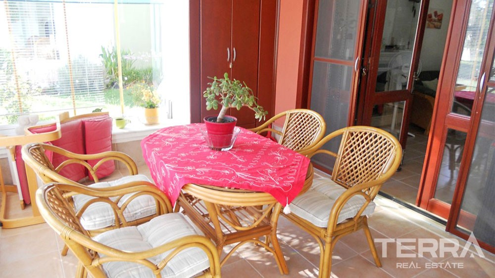 Authentic Turkish House for Sale with Communal Pool in Çamyuva - 26543