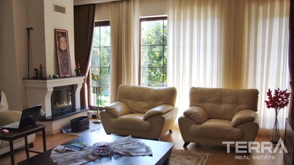 Spacious Kemer Villa for Sale in Çamyuva 1.5 km to the Sea - 26556