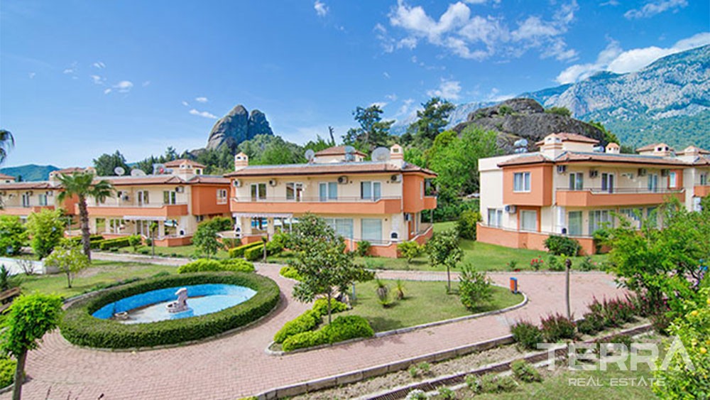 Taurus Mountain-view Villa for Sale in Kemer Çamyuva - 26560