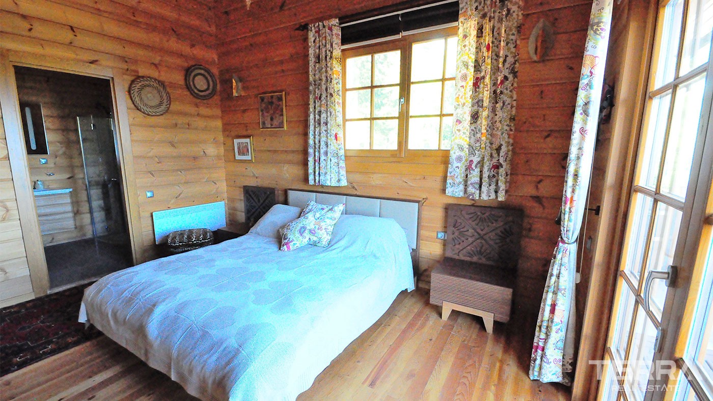 Authentic Wooden House for Sale in Beycik Kemer with Private Garden - 26576