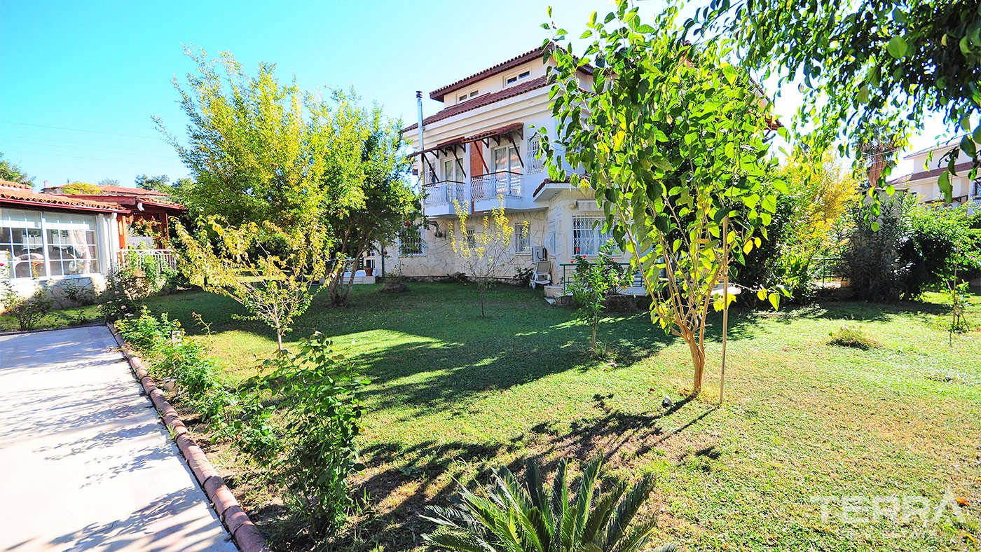 Elegant Turkish House for Sale in Kemer Kiriş 1.5 km to the Sea - 26603