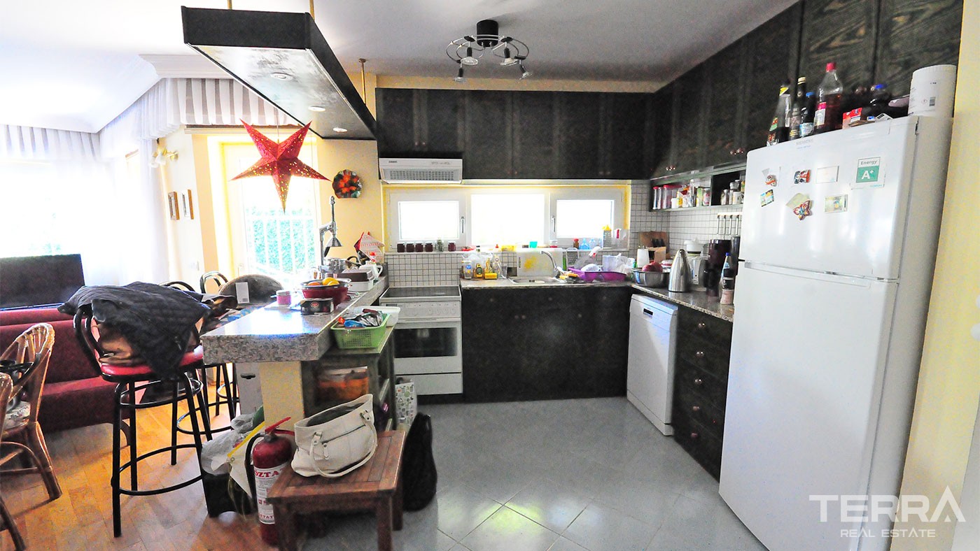 Elegant Turkish House for Sale in Kemer Kiriş 1.5 km to the Sea - 26607