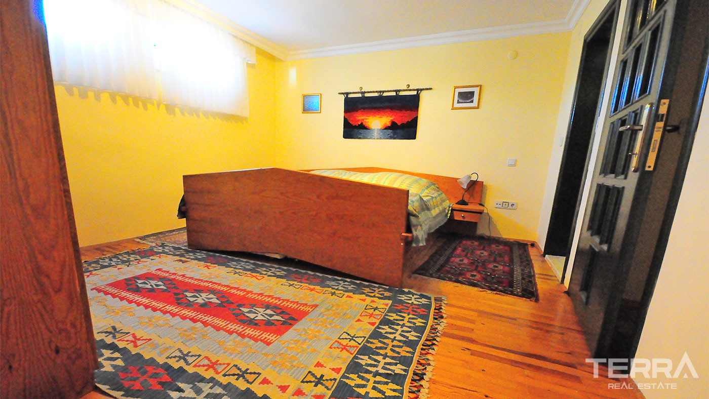Elegant Turkish House for Sale in Kemer Kiriş 1.5 km to the Sea - 26612