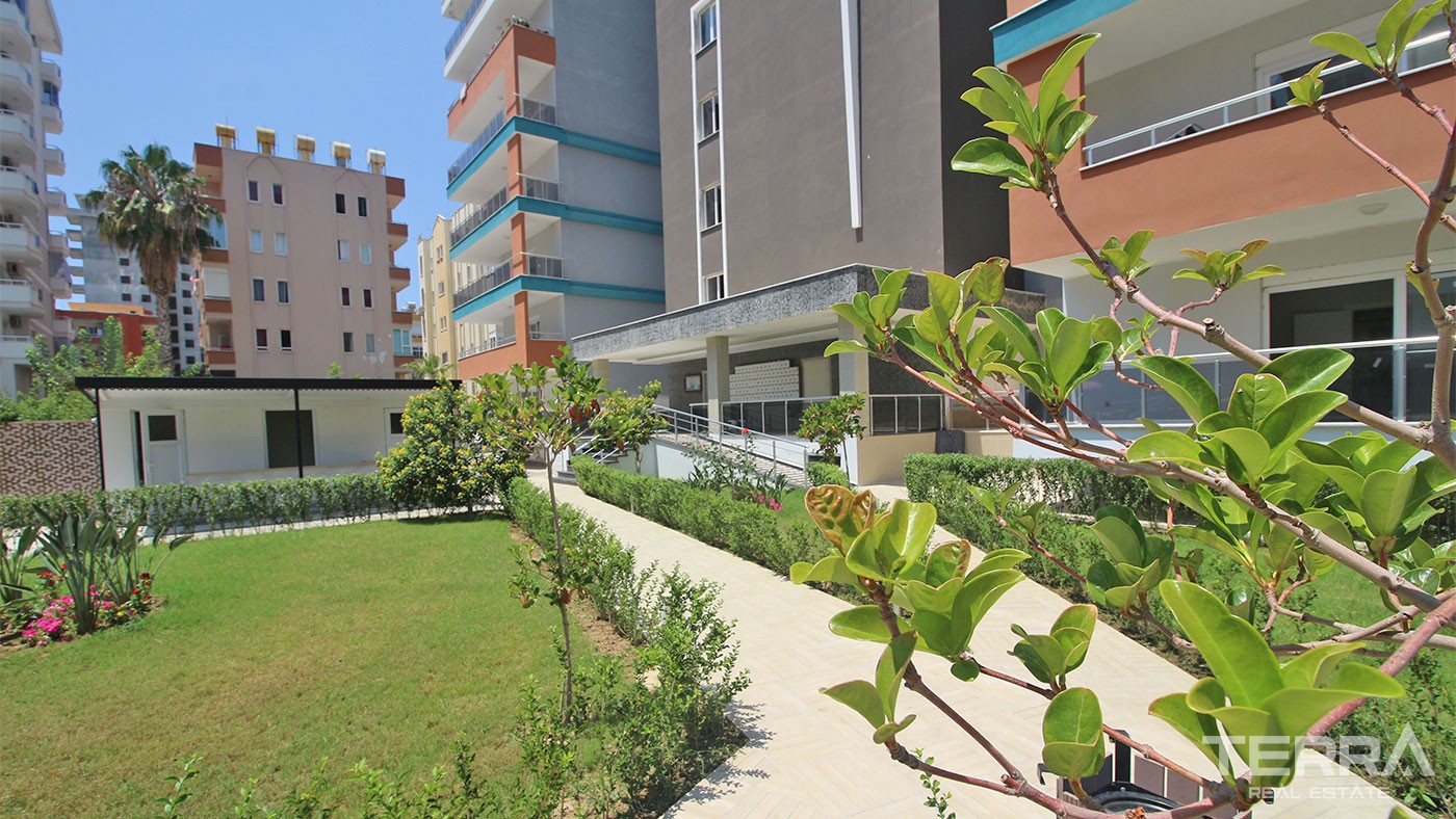 City and Mountain View Flats for Sale in Mahmutlar Alanya - 26715