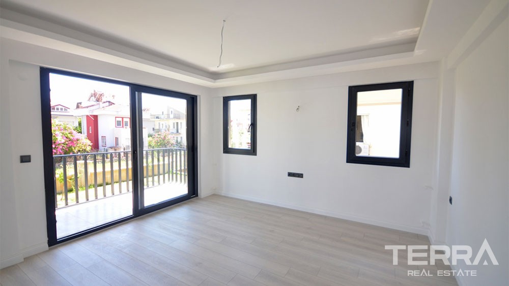 Elegant Fethiye Penthouse Apartment for Sale in Çalış Close to the Sea - 26849