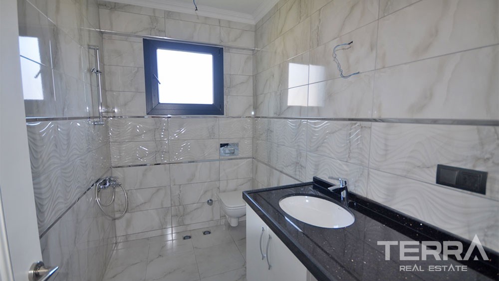 Elegant Fethiye Penthouse Apartment for Sale in Çalış Close to the Sea - 26852