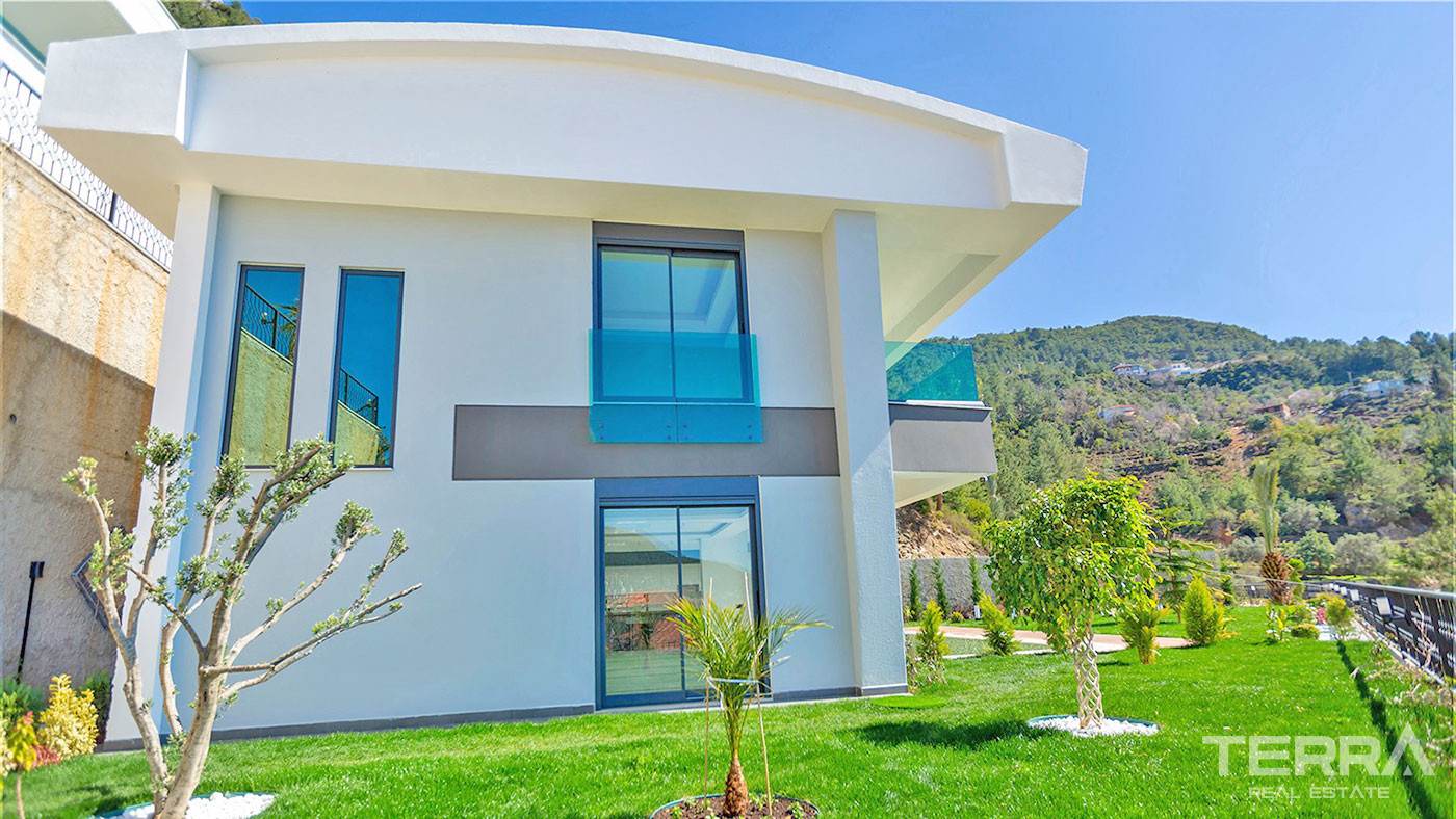 Alanya Luxury Houses for Sale with Sea & Castle View in Bektaş - 50798