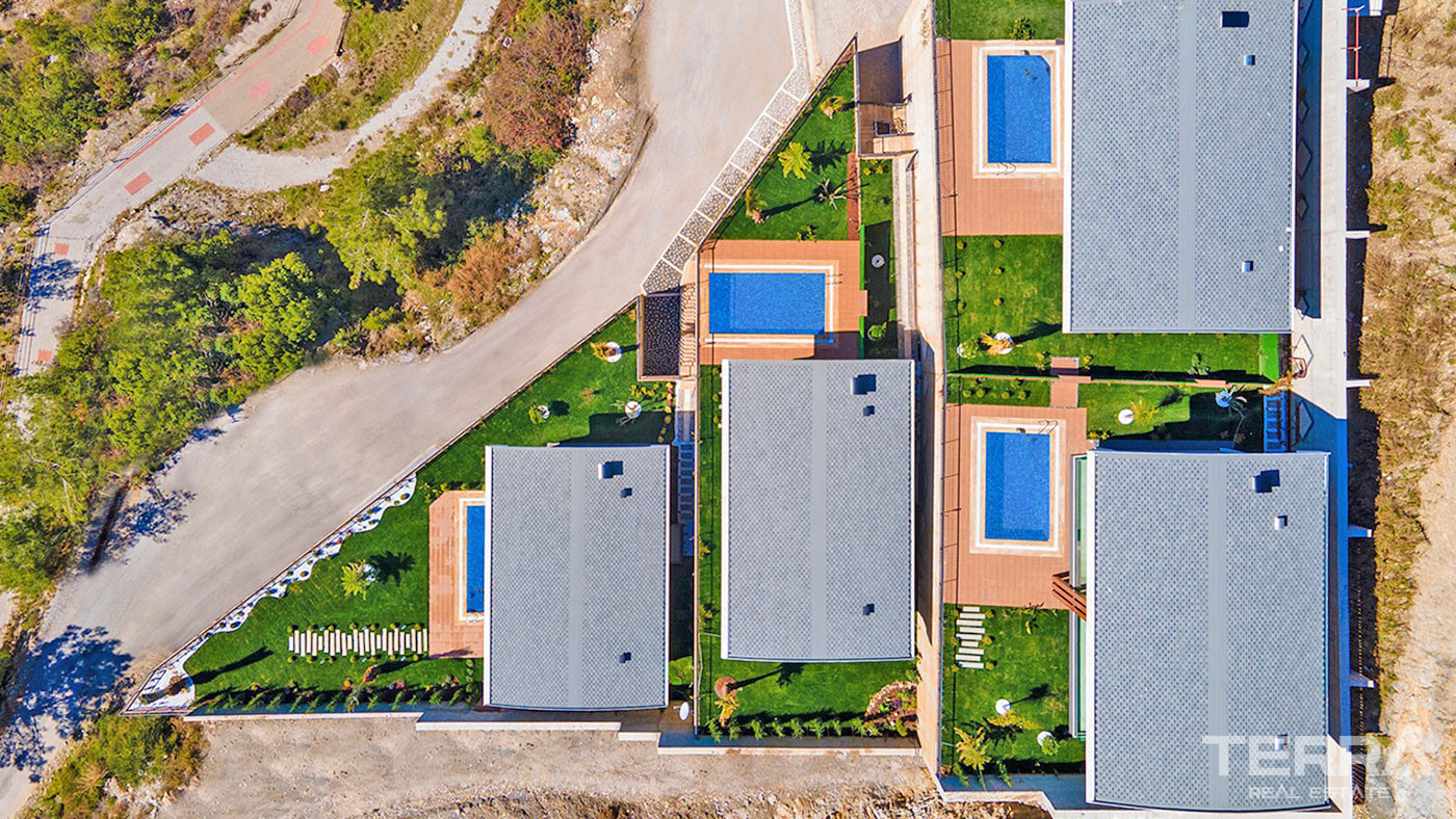 Alanya Luxury Houses for Sale with Sea & Castle View in Bektaş - 50807