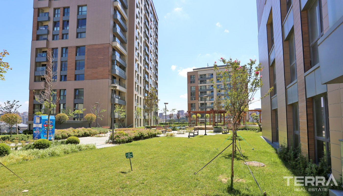 Appartements Prêts à s’Installer à Eyüp Proches de l'Autoroute TEM - 27286