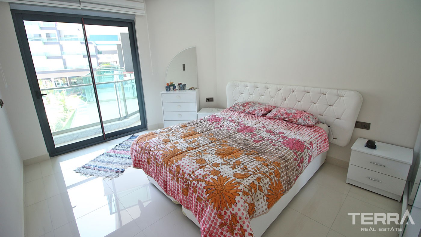 Spacious Apartment in Kargıcak within Walking Distance to the Beach - 27678