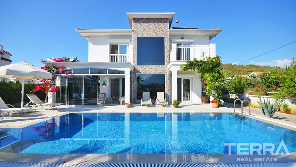 Maison Complètement Meublée 1 km de la Plage de Çalış à Fethiye - 27859