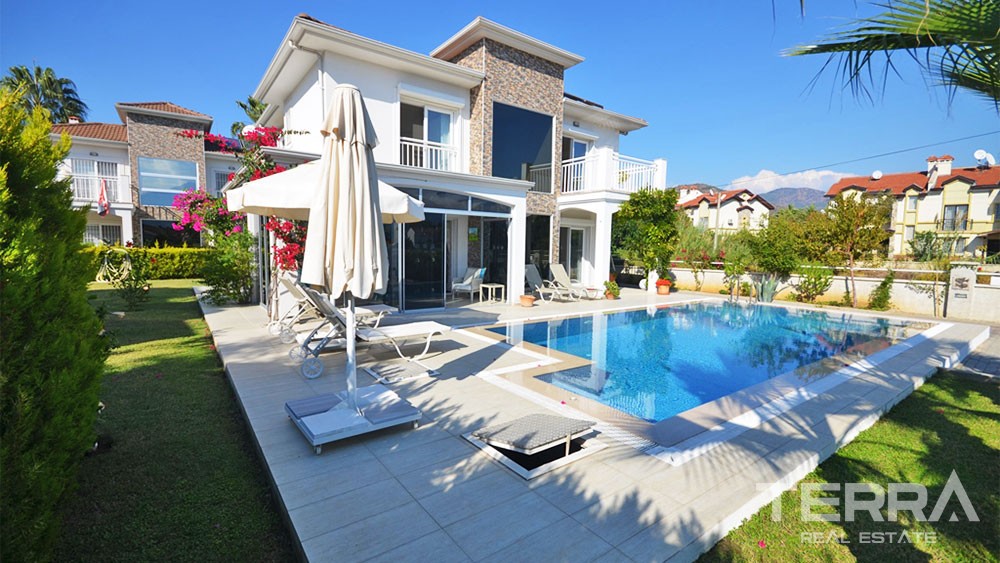 Maison Complètement Meublée 1 km de la Plage de Çalış à Fethiye - 27861