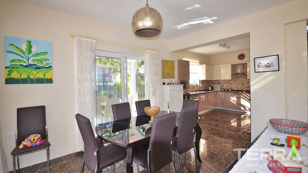Maison Complètement Meublée 1 km de la Plage de Çalış à Fethiye - 27870