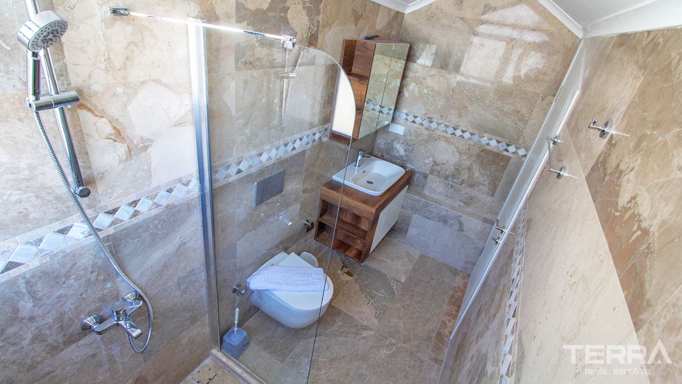 Holiday House  with Pivate Swimming pool for Sale in Ölüdeniz Fethiye - 27953