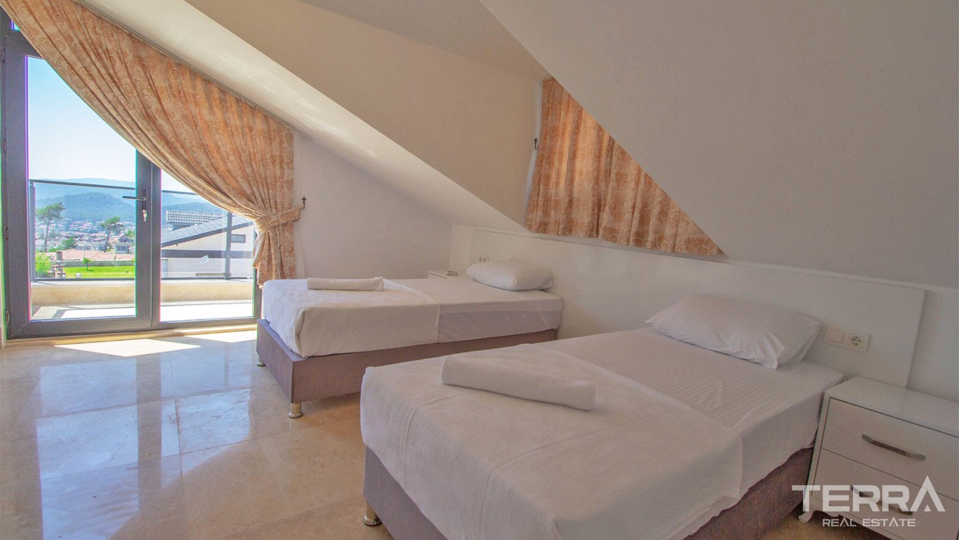 Holiday House  with Pivate Swimming pool for Sale in Ölüdeniz Fethiye - 27958