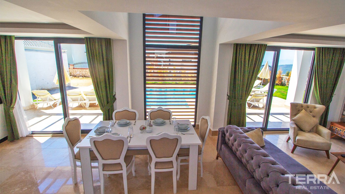 Holiday House  with Pivate Swimming pool for Sale in Ölüdeniz Fethiye - 27964