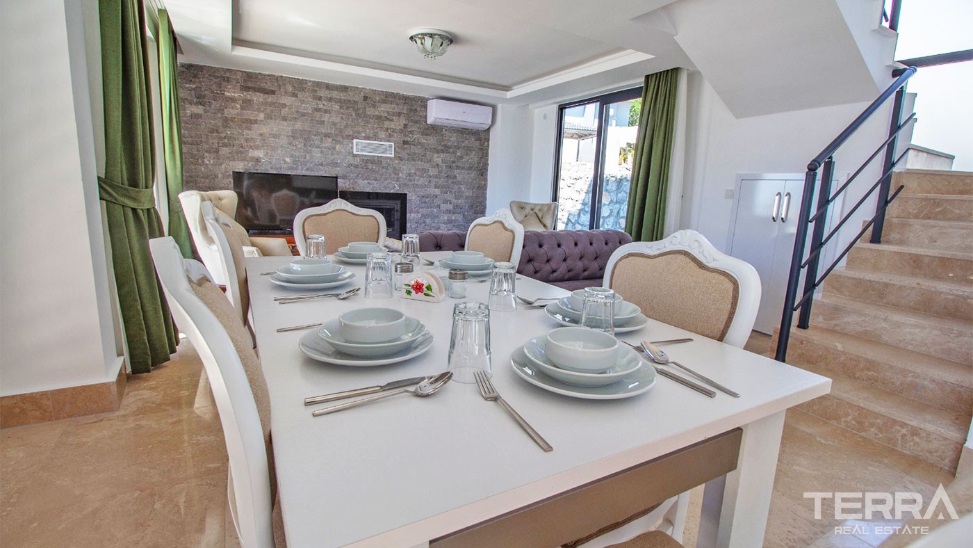 Holiday House  with Pivate Swimming pool for Sale in Ölüdeniz Fethiye - 27966