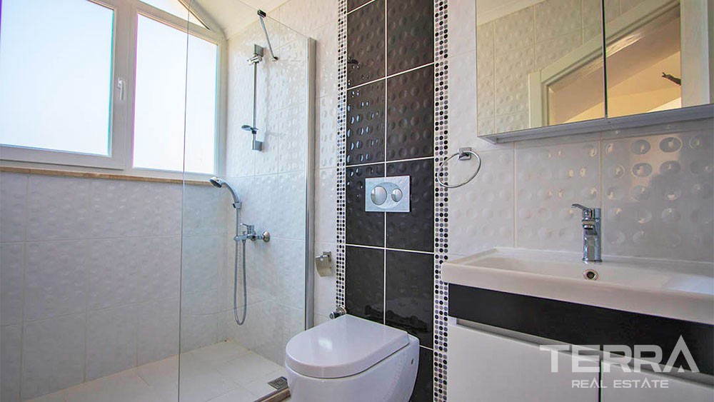 Luxury Villas with Private Pool for Sale in Fethiye Hisarönü - 28010