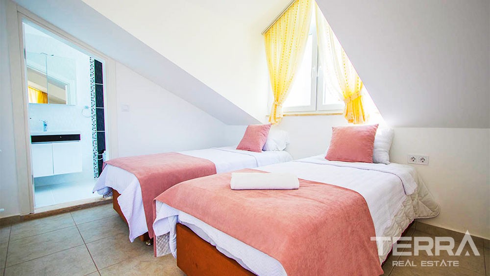 Luxury Villas with Private Pool for Sale in Fethiye Hisarönü - 28024