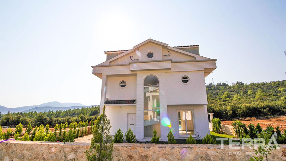 Villa Moderne Proche de la Plage d'Ölüdeniz à Fethiye Hisarönü - 28038