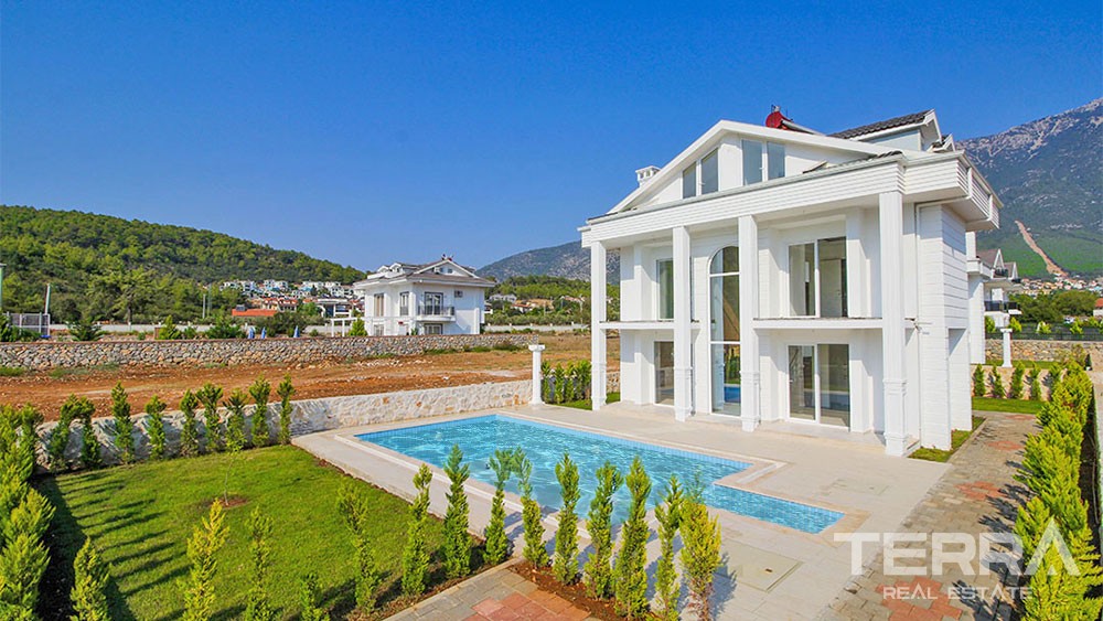 Villa Moderne Proche de la Plage d'Ölüdeniz à Fethiye Hisarönü - 28040