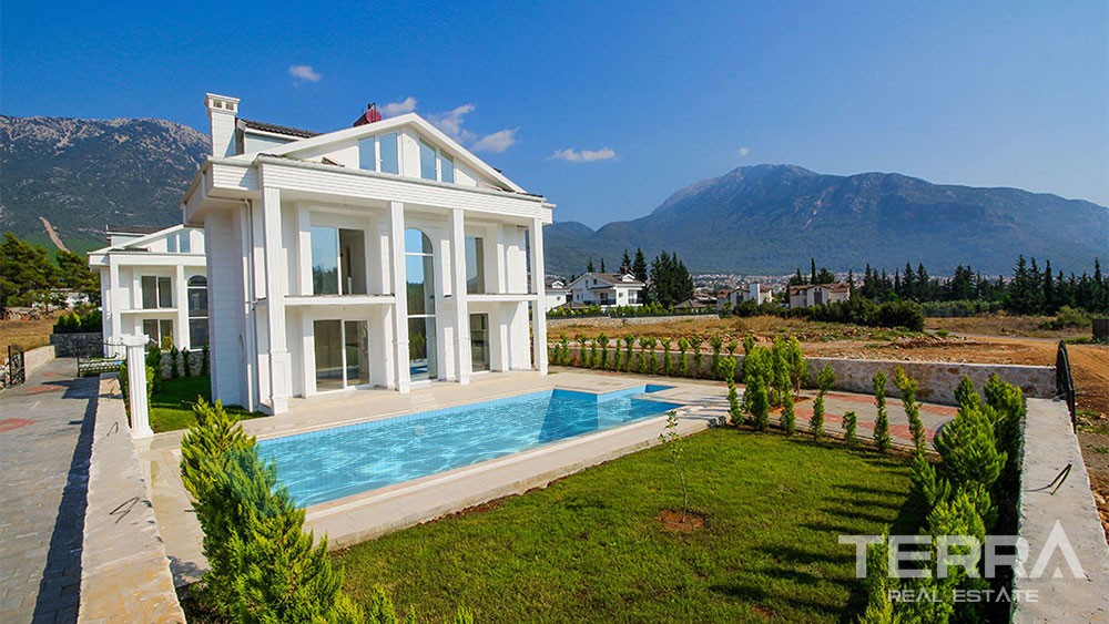 Villa Moderne Proche de la Plage d'Ölüdeniz à Fethiye Hisarönü - 28041