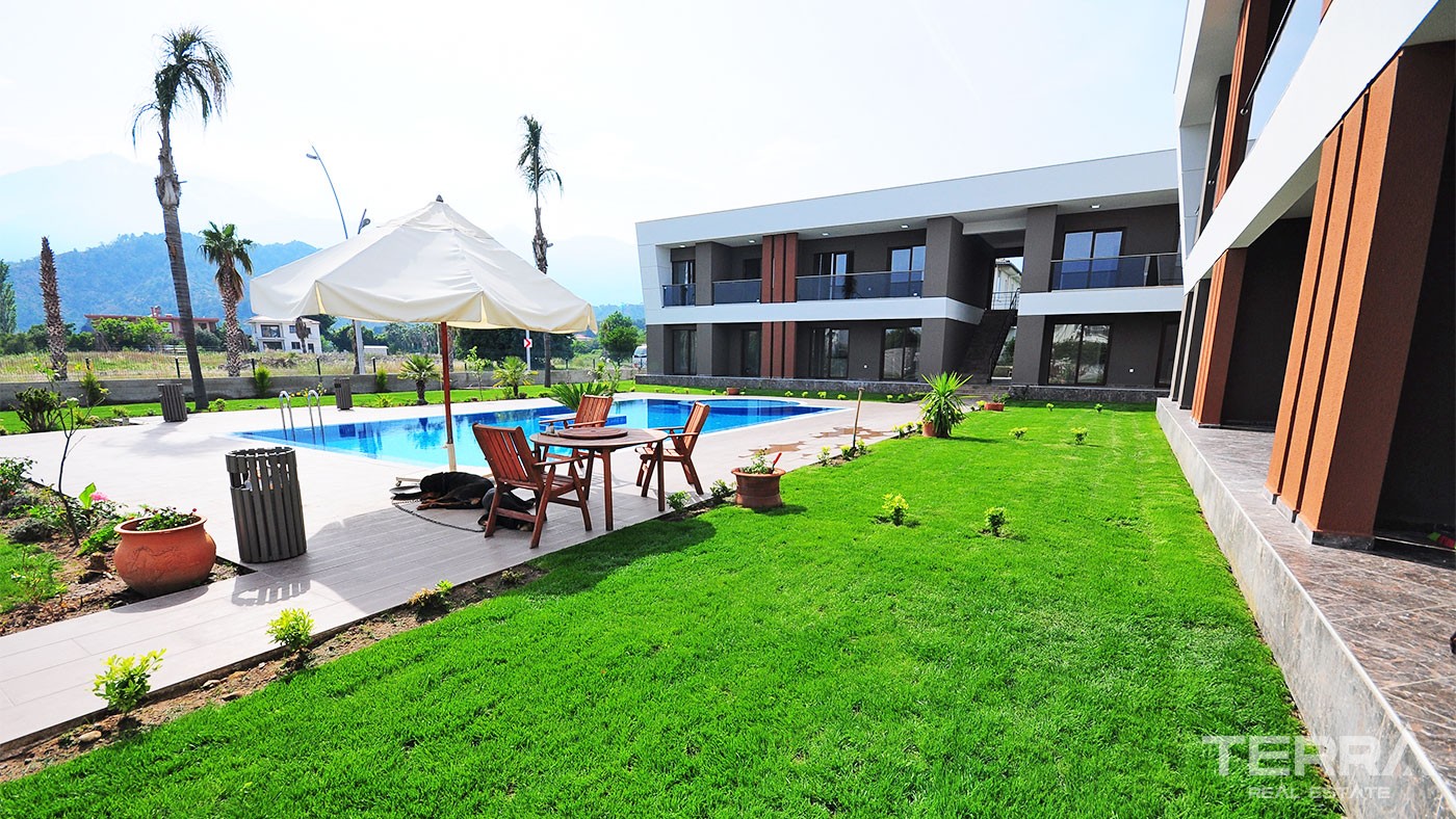 Modern Apartments in Çamyuva Kemer Located 5 minutes from the Beach - 28136