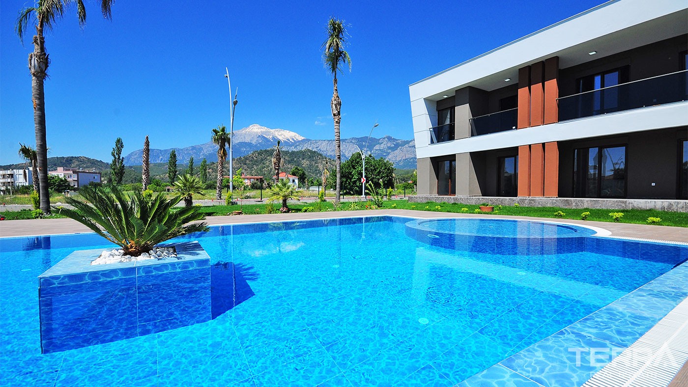 Modern Apartments in Çamyuva Kemer Located 5 minutes from the Beach
