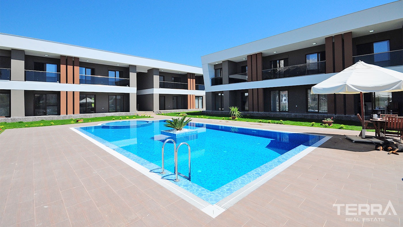 Modern Apartments in Çamyuva Kemer Located 5 minutes from the Beach - 28146