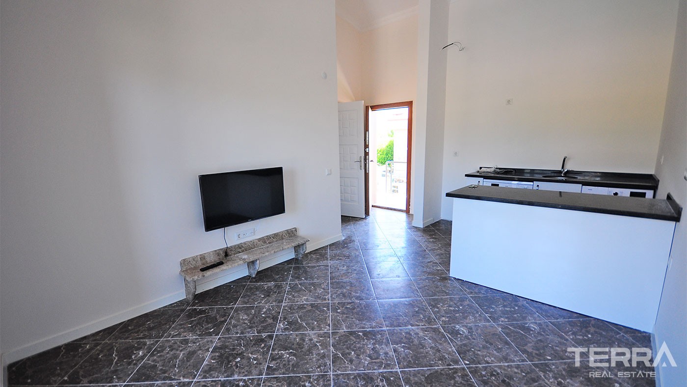 Modern Apartments in Çamyuva Kemer Located 5 minutes from the Beach - 28156