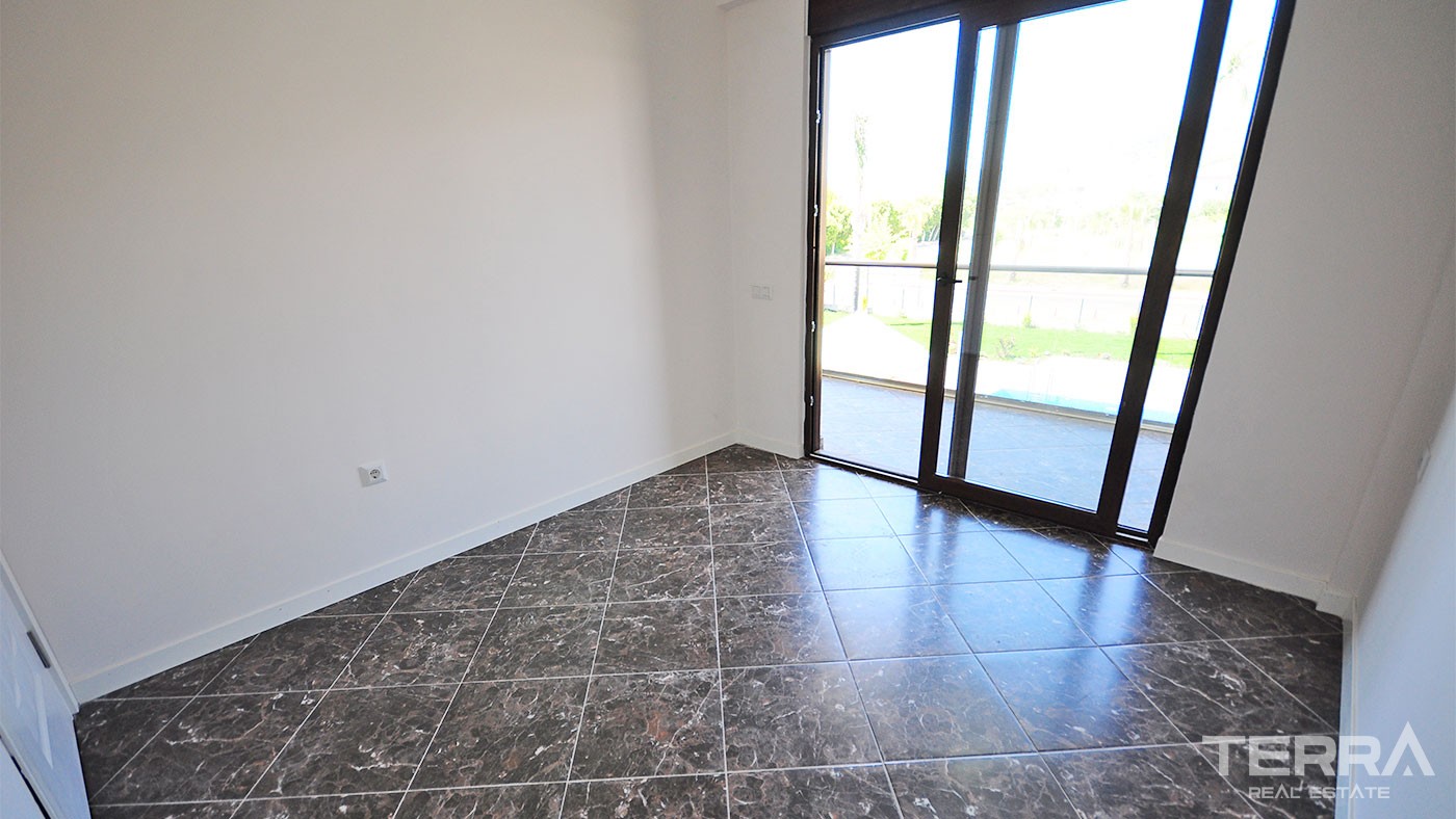 Modern Apartments in Çamyuva Kemer Located 5 minutes from the Beach - 28161