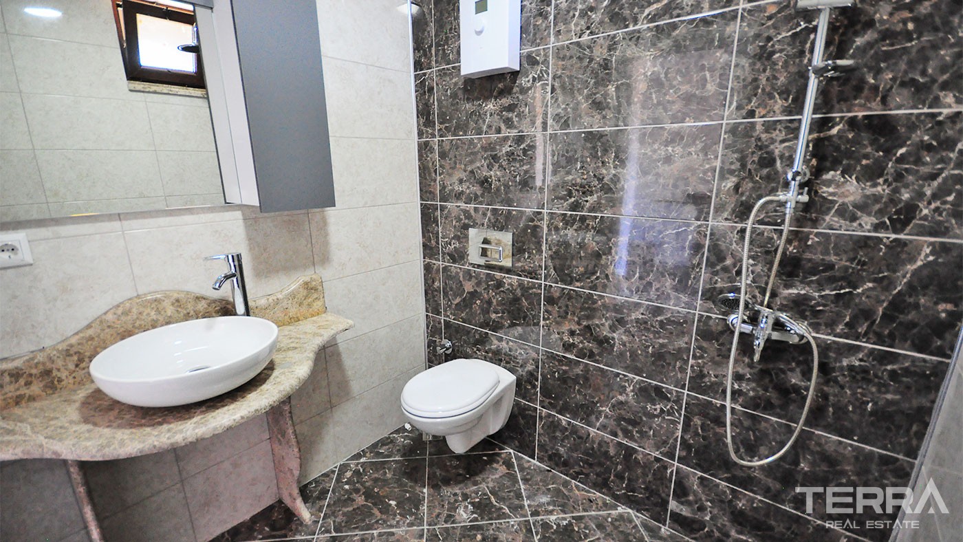 Modern Apartments in Çamyuva Kemer Located 5 minutes from the Beach - 28163
