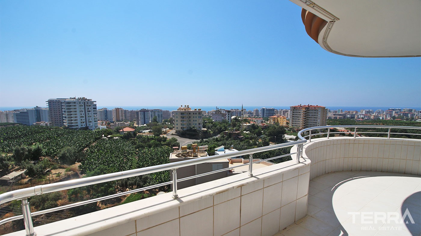 Sea & City View Apartment in Mahmutlar Alanya with Rich Facilities - 28187