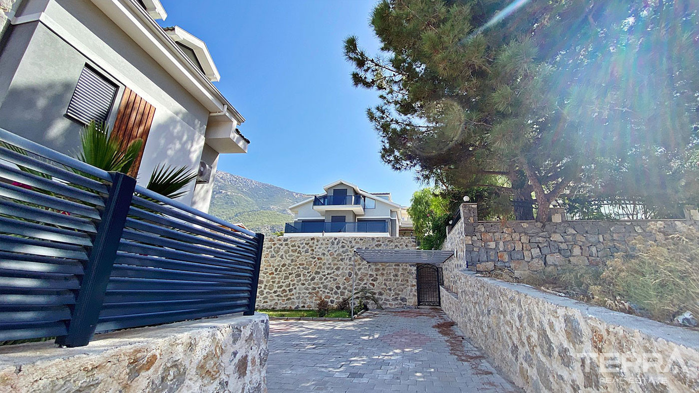 4 Bedroom Stunning Villa with Private Swimming Pool in Ovacık Fethiye - 77083