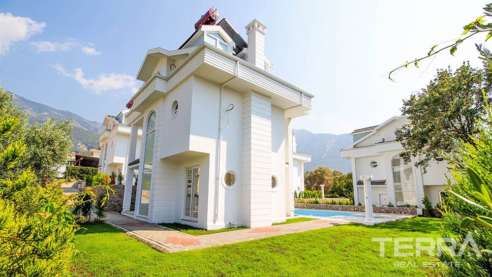 Maison de Standing à Fethiye Dans les Alentours Paisible d'Ovacık - 28395