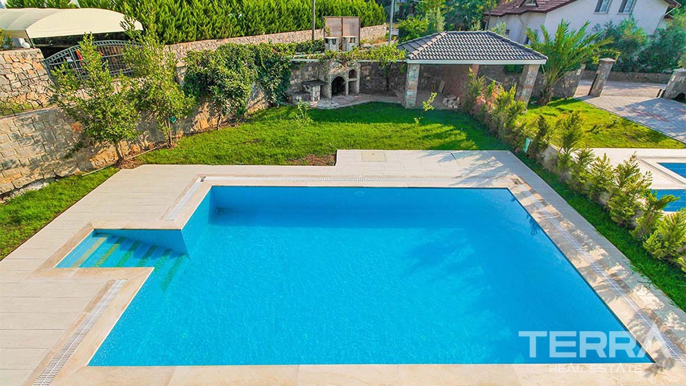 Villen mit Bergblick zum Verkauf in Hisarönü Fethiye mit privatem Pool - 28427