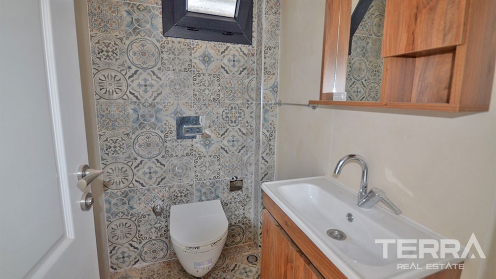 Charmante Villa Dans un Emplacement de Prestige à Fethiye Centre - 28508