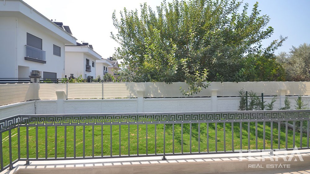 Charmante Villa Dans un Emplacement de Prestige à Fethiye Centre - 28509