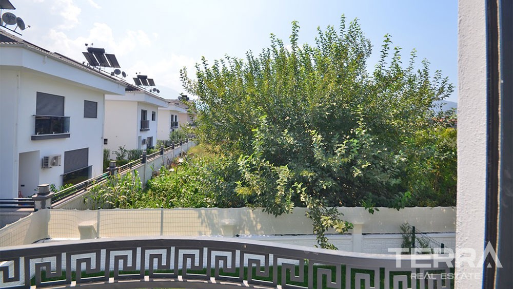 Charmante Villa Dans un Emplacement de Prestige à Fethiye Centre - 28511