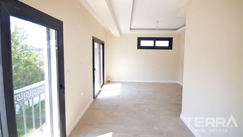 Charmante Villa Dans un Emplacement de Prestige à Fethiye Centre - 28512