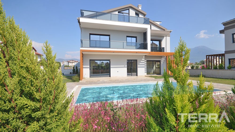 Nature View Villa with Private Pool & Rental Income in Çalış Fethiye - 28609