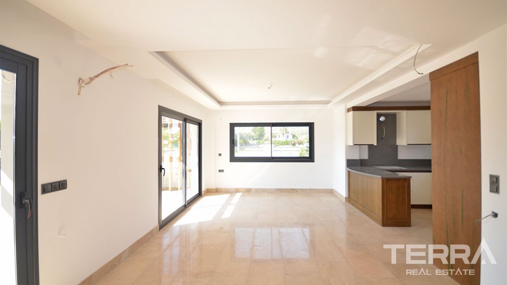 Nature View Villa with Private Pool & Rental Income in Çalış Fethiye - 28615