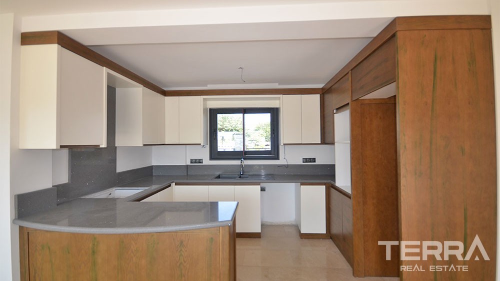 Nature View Villa with Private Pool & Rental Income in Çalış Fethiye - 28616