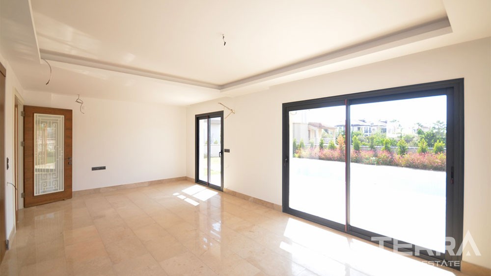 Nature View Villa with Private Pool & Rental Income in Çalış Fethiye - 28618