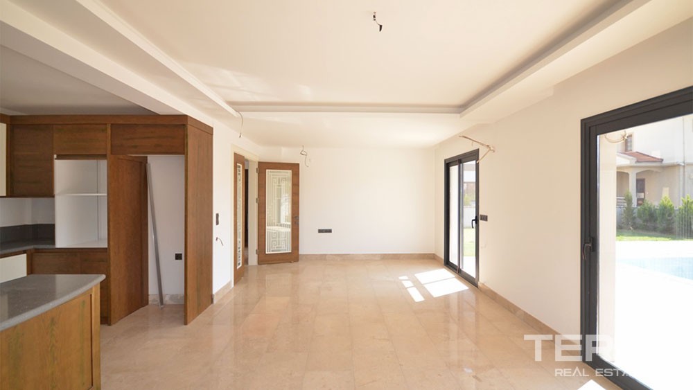 Nature View Villa with Private Pool & Rental Income in Çalış Fethiye - 28620