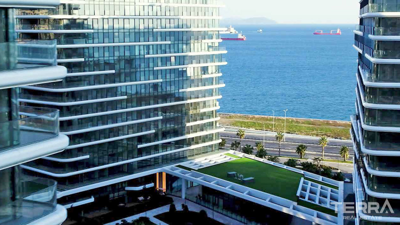 Seafront Apartments with Rich Facilities in Yedi Mavi in Istanbul - 102073