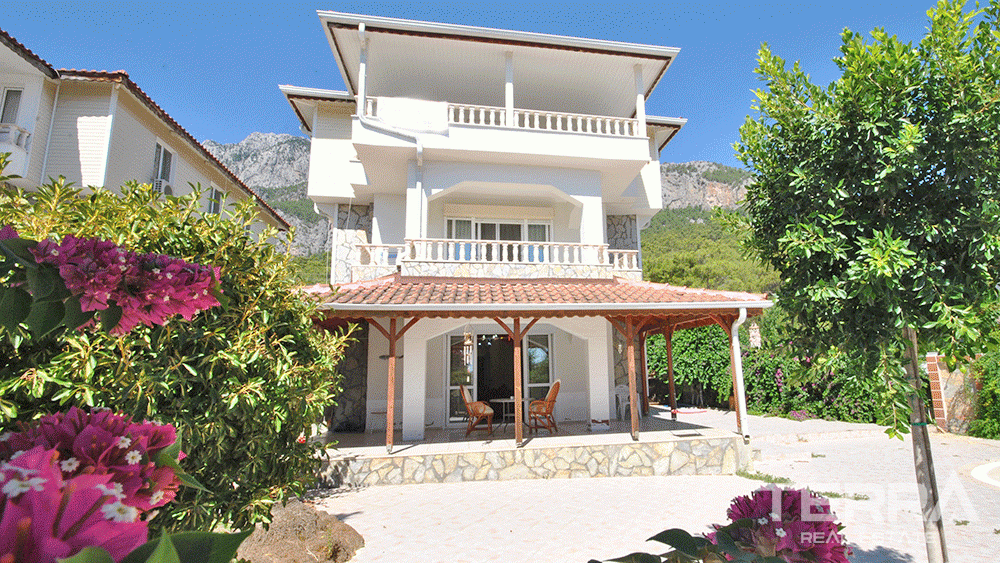 Sea & Mountain View Villa for Sale in Göynük Kemer near the Beach - 29247