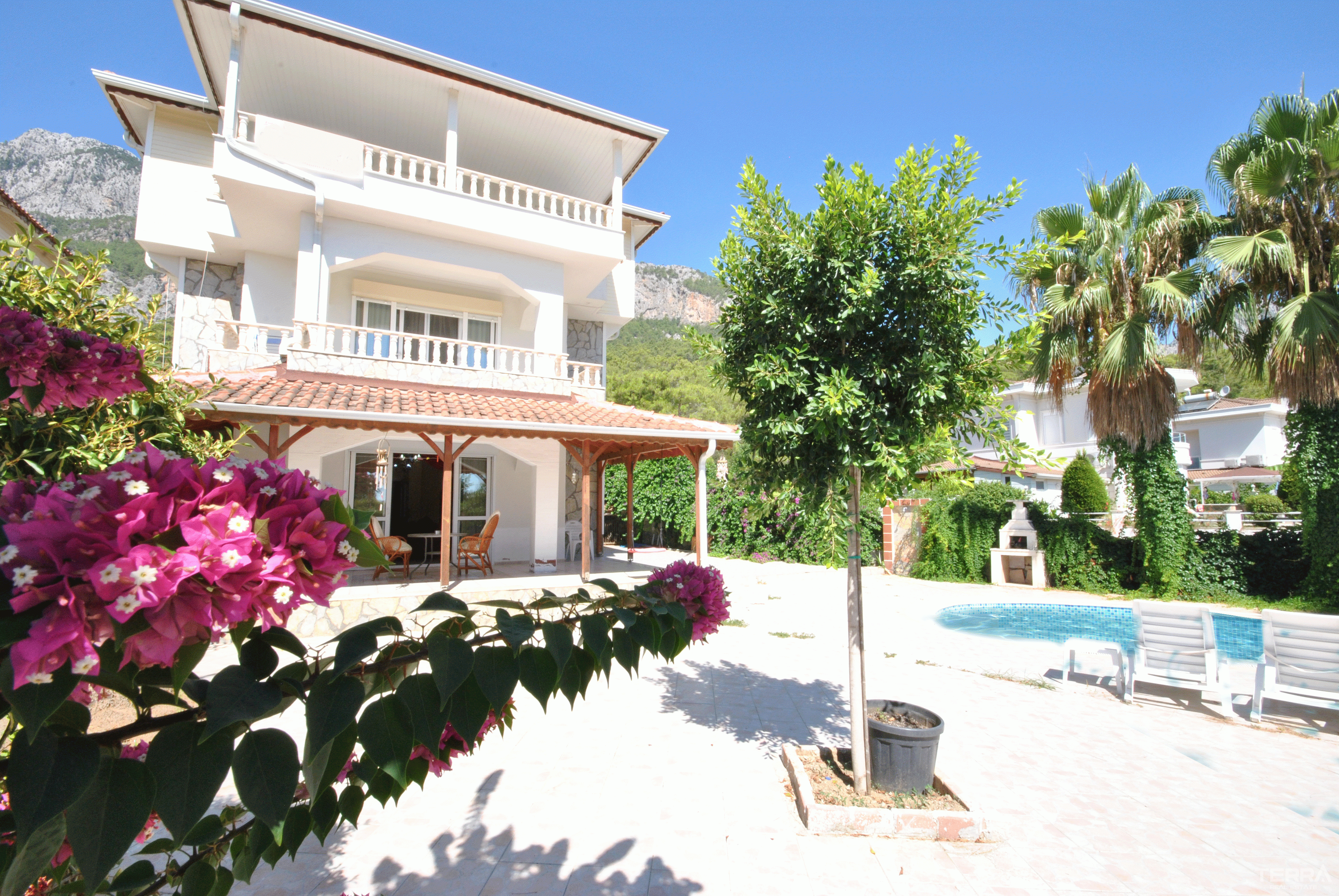 Sea & Mountain View Villa for Sale in Göynük Kemer near the Beach