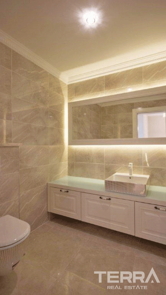 Sea & City View Luxury Penthouse Apartment in Cikcilli Alanya - 29300